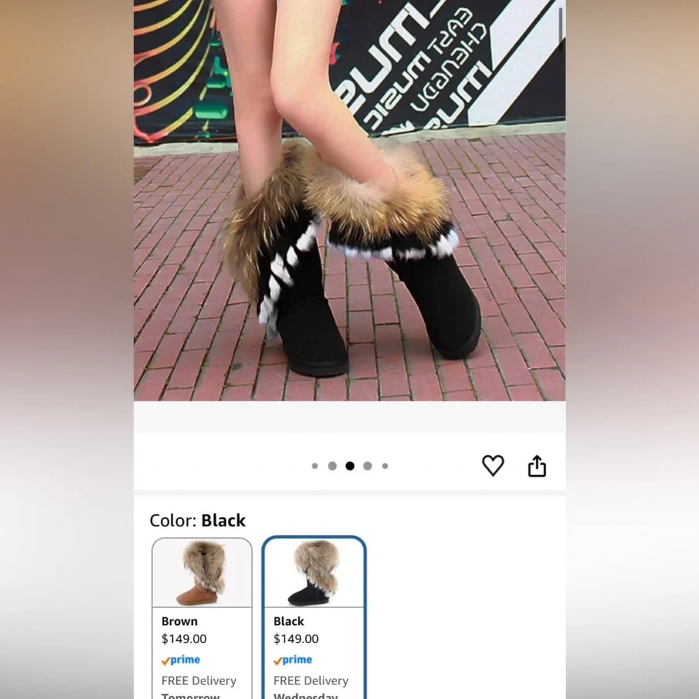 Women’s fur boots size 43